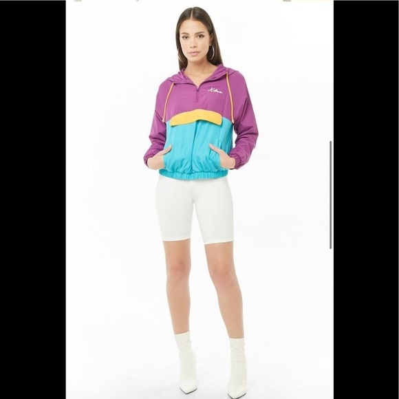 Forever 21 Tops - FOREVER 21 Colorful Windbreaker Lightweight With Pockets Size Small